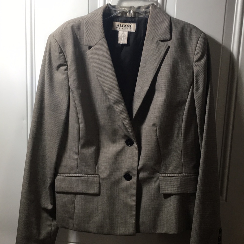 Alfani Petite black & white two button small houndstooth pattern blazer size 12P